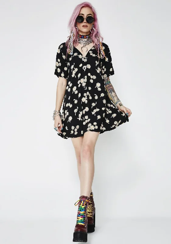 Grunge Daisy Crosena Dress