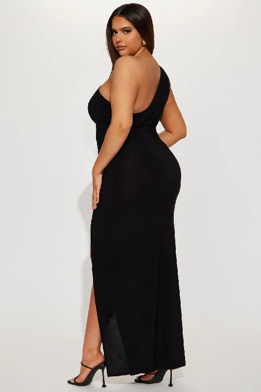 Lotus Garden Maxi Dress - Black