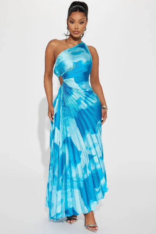 Nicole Pleated Maxi Dress - Blue