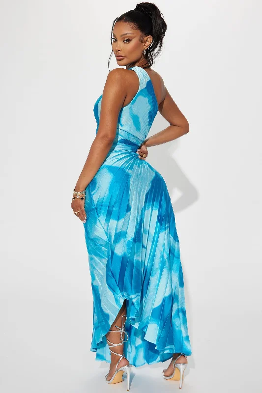 Nicole Pleated Maxi Dress - Blue