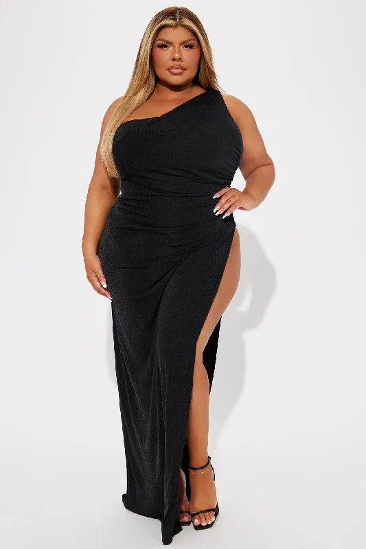 Steph High Slit Slinky Maxi Dress - Black