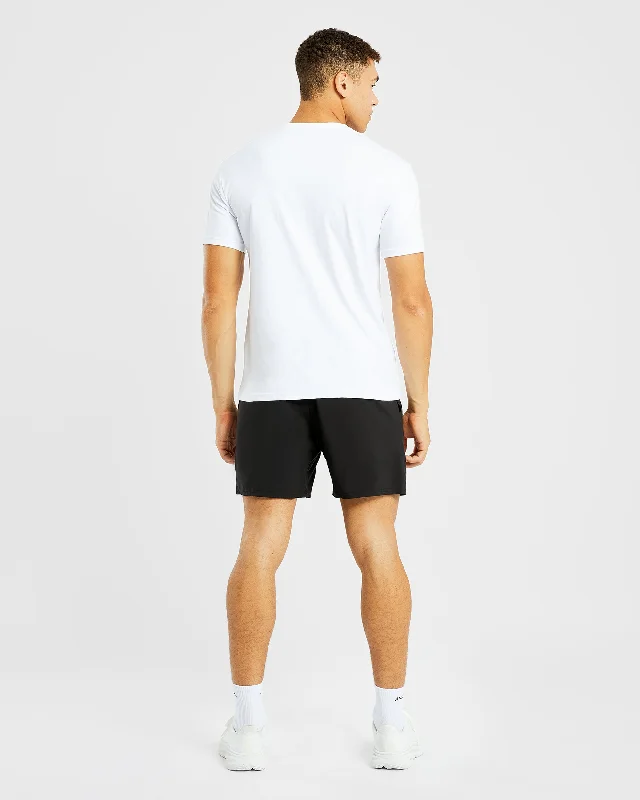 Core 7"" Shorts - Black