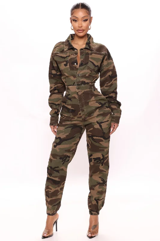 Daniela Long Sleeve Camo Jumpsuit - Camouflage