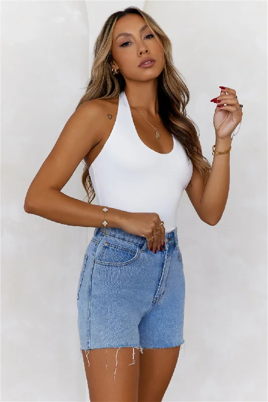 HELLO MOLLY BASE Going Viral Halter Top White