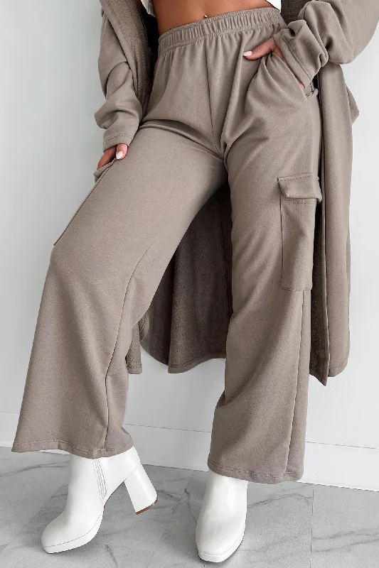 Nothing To Do Today Wide Leg Cargo Sweatpants (Mocha)