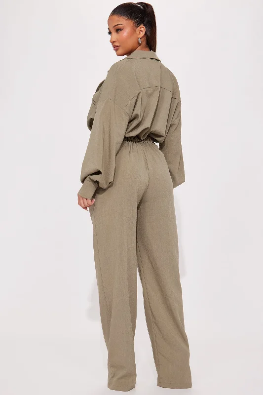 Straight To Business Linen Jumpsuit - Olive