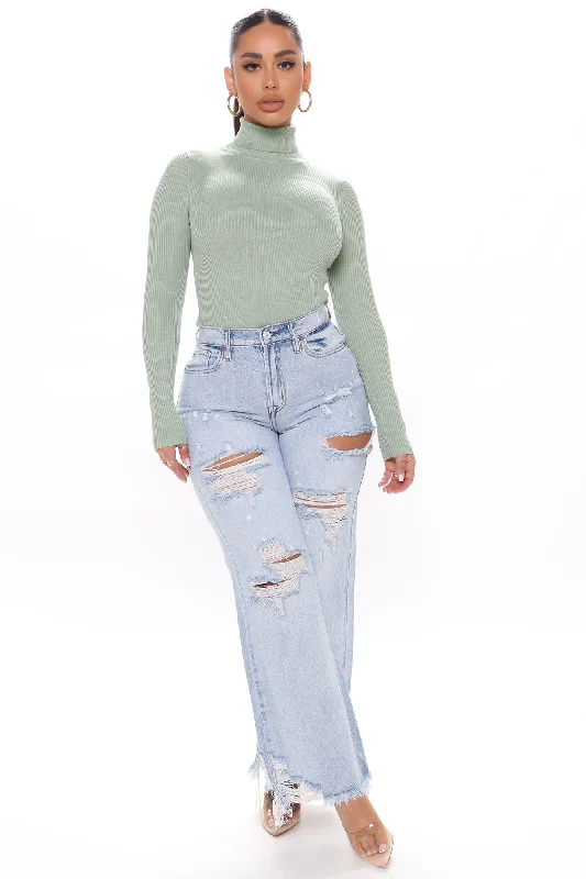 Tara Turtle Neck Sweater - Sage