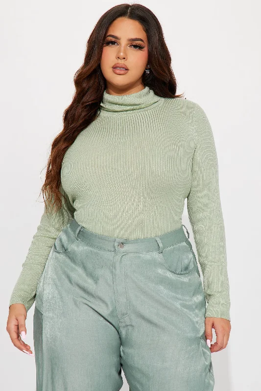 Tara Turtle Neck Sweater - Sage