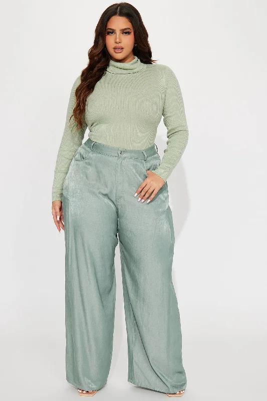 Tara Turtle Neck Sweater - Sage