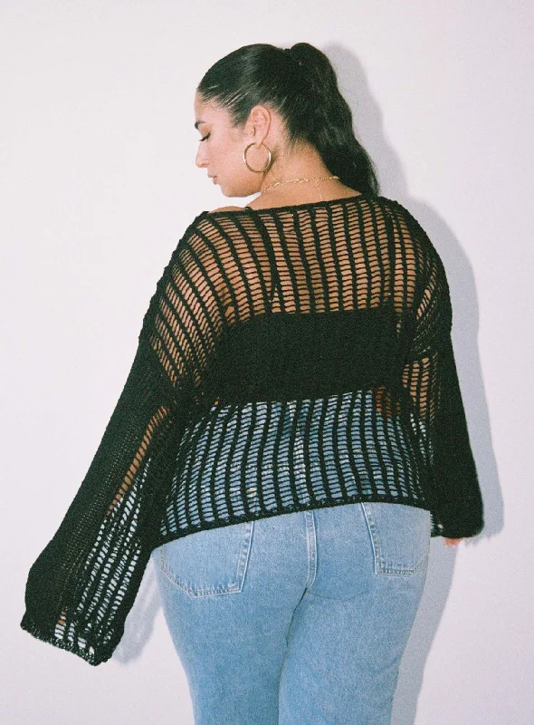 The Kennedy Sweater Black Curve Lower Impact