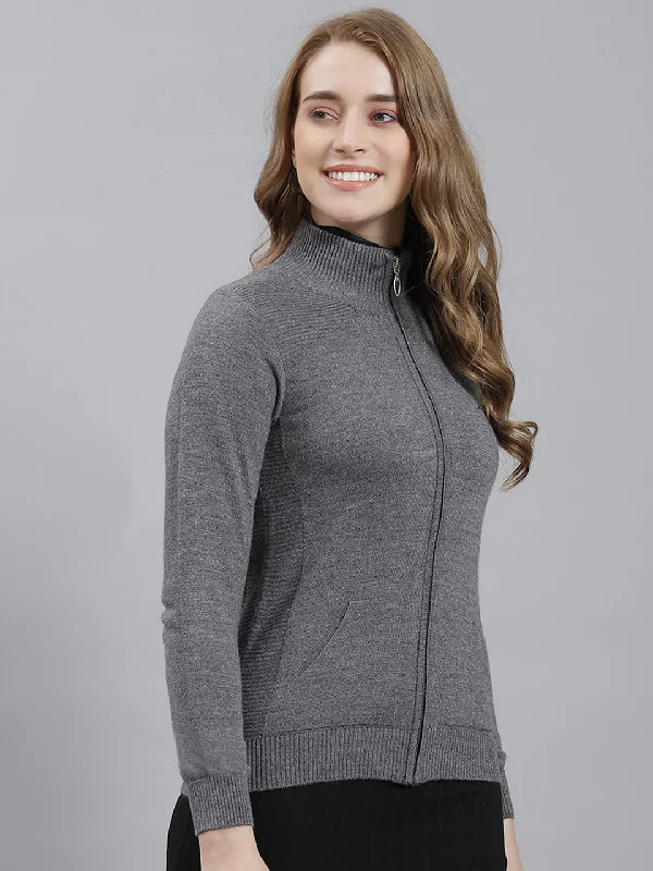 Women Grey Solid Cardigan