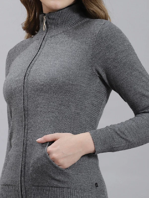 Women Grey Solid Cardigan