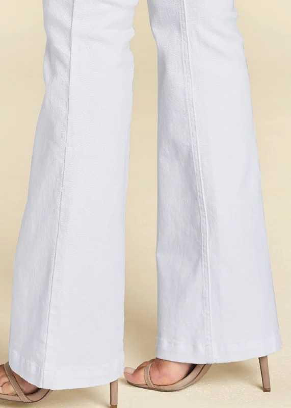 Halle bootcut jeans - White