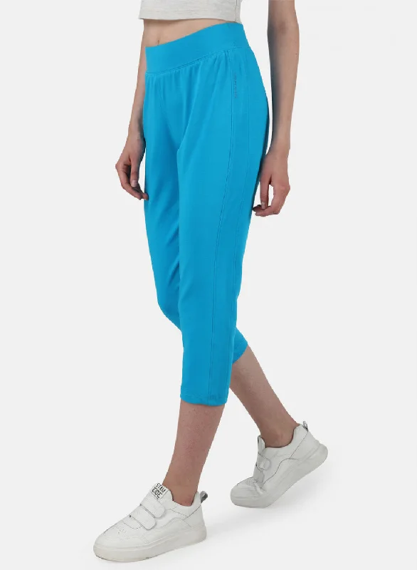 Womens Blue Regular Capri